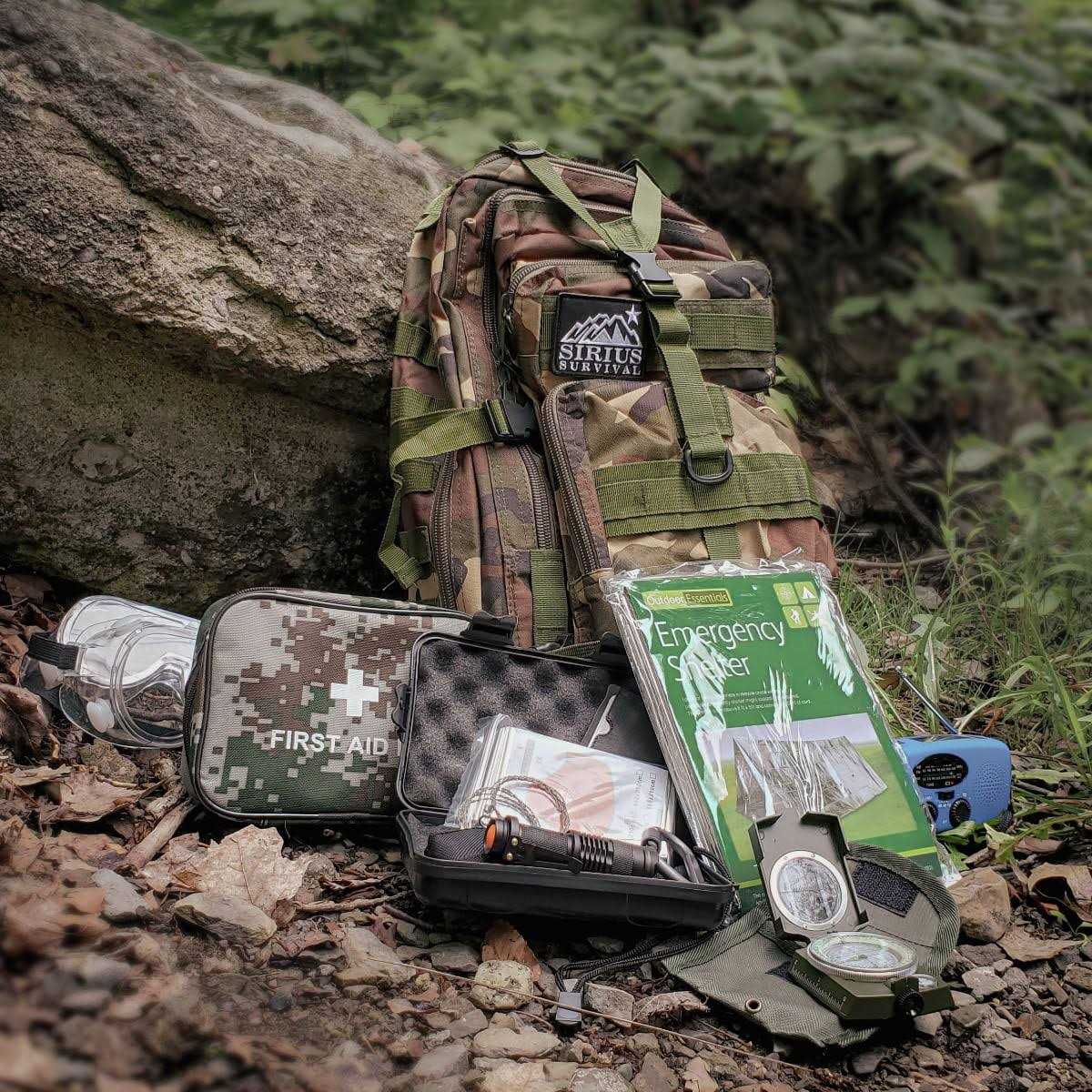 Sirius Survival Pre-packed Survival Backpack Survival Kit for Family