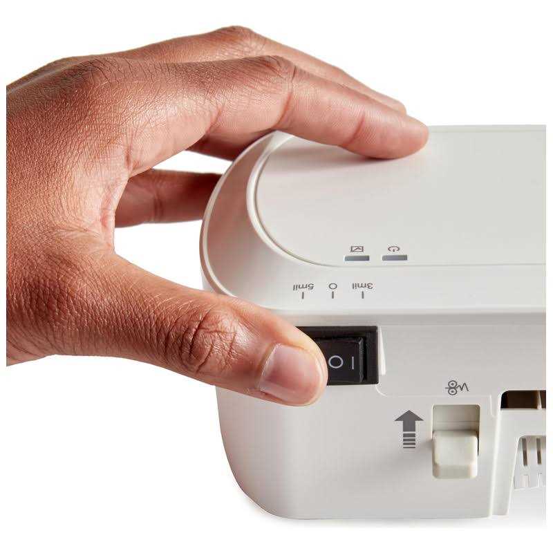 Amazon Basics 9-inch Thermal Laminator Machine