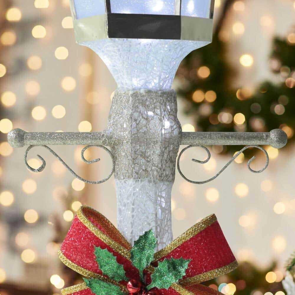 VEIKOUS 6Ft H 3D Cool White Led Post Light Christmas Yard Decor