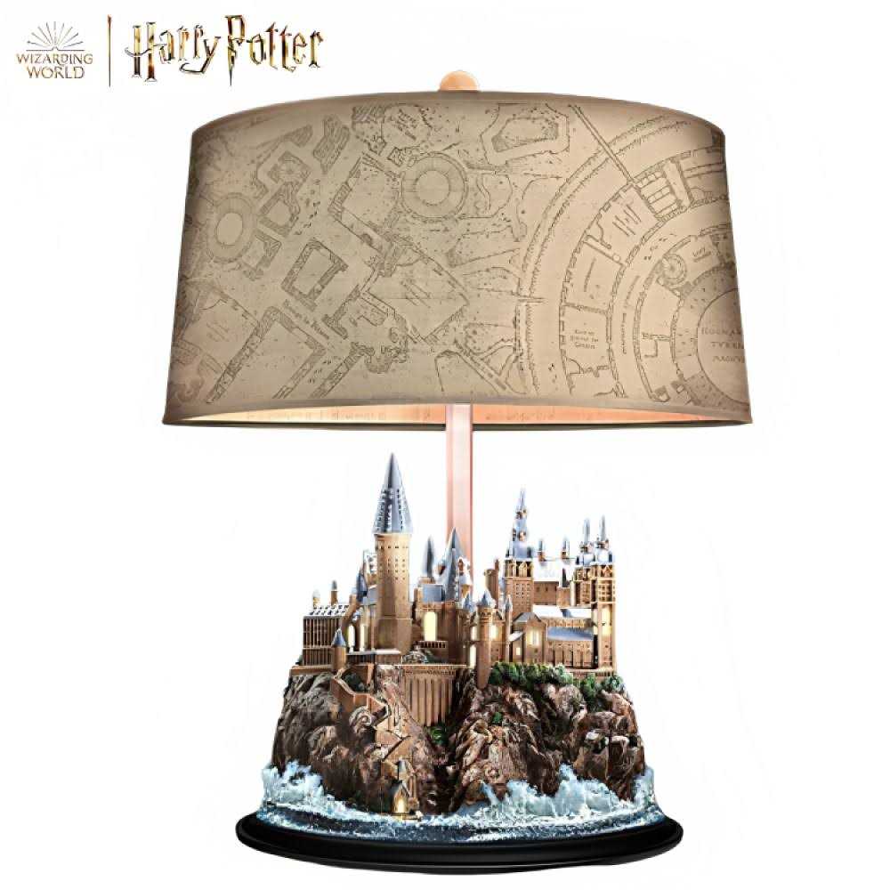 Bradford Exchange Harry Potter Hogwarts Handcrafted Table Lamp with lit Castle