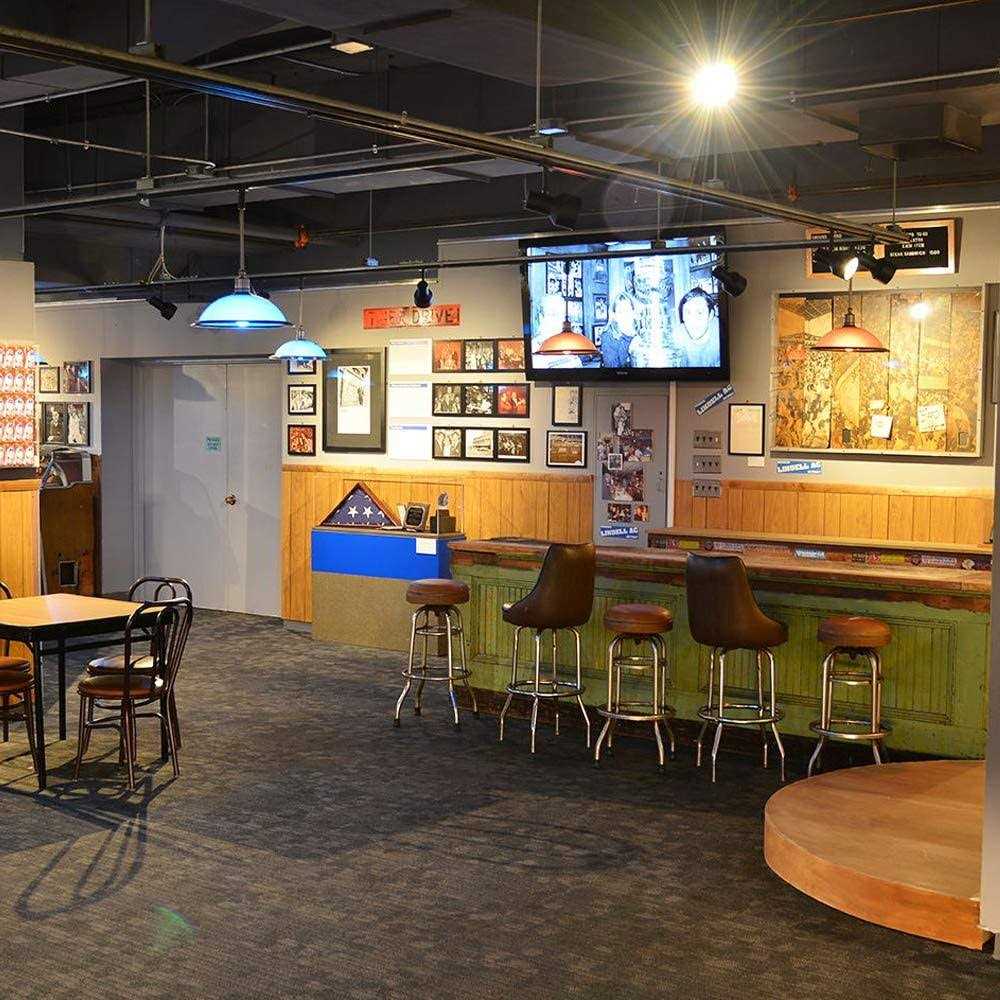 Vinaco Par30 Short Neck 6pcs Par30 75W 120v Halogen Light Bulbs Dimmable. Premium Quality for Long Lasting Life