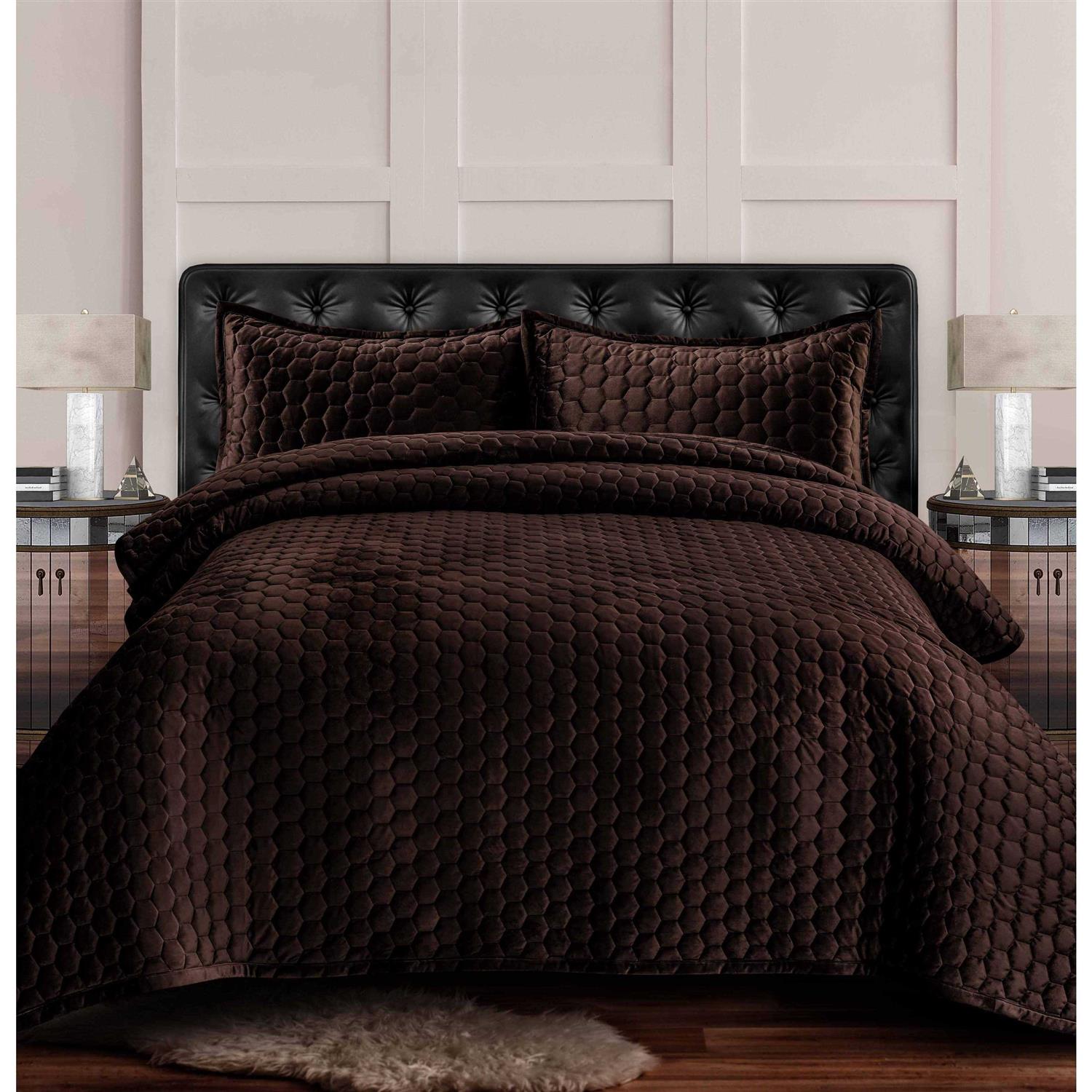Tribeca Living Florence Velvet Oversized Solid Quilt Set