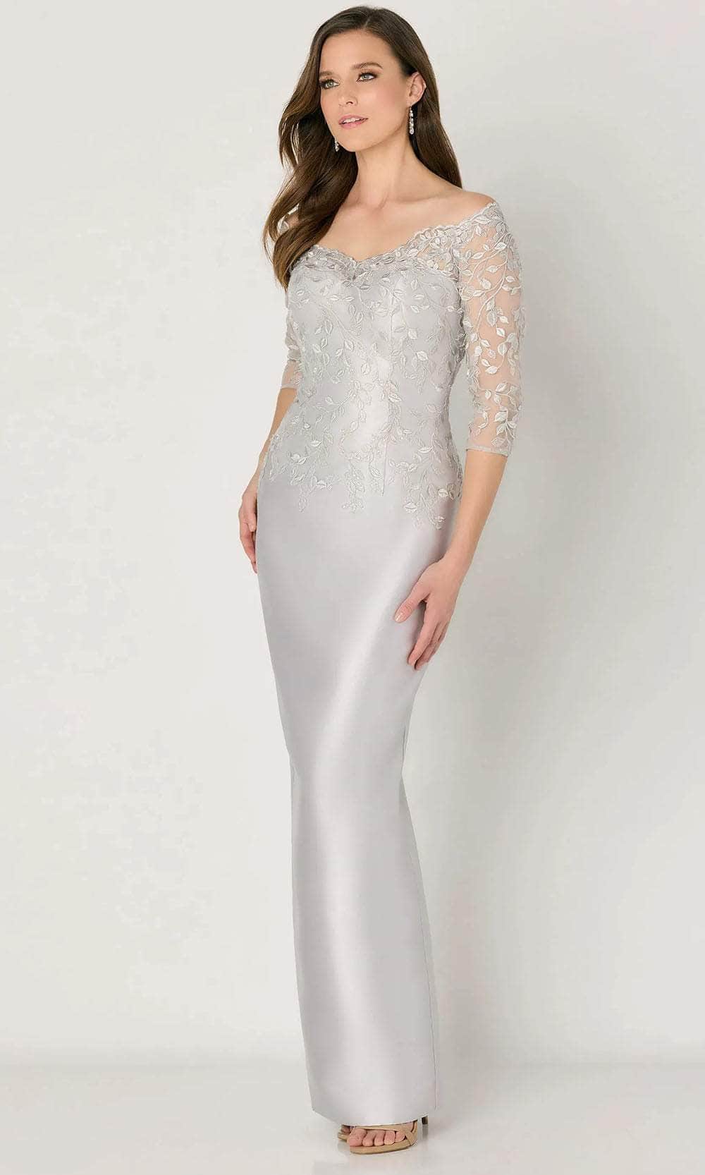 Lace Quarter Sleeve Evening Dress