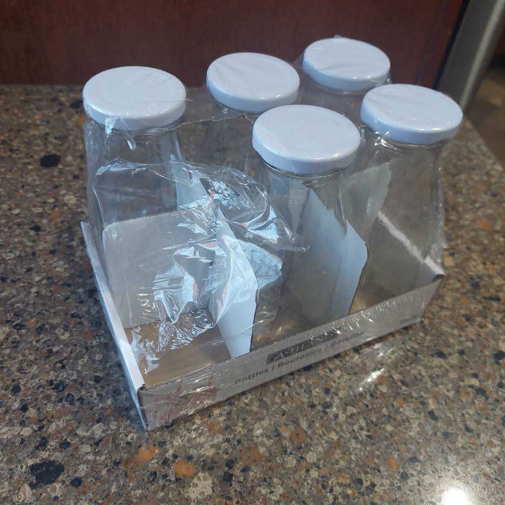 Ashland Glass Milk Bottles with Lids