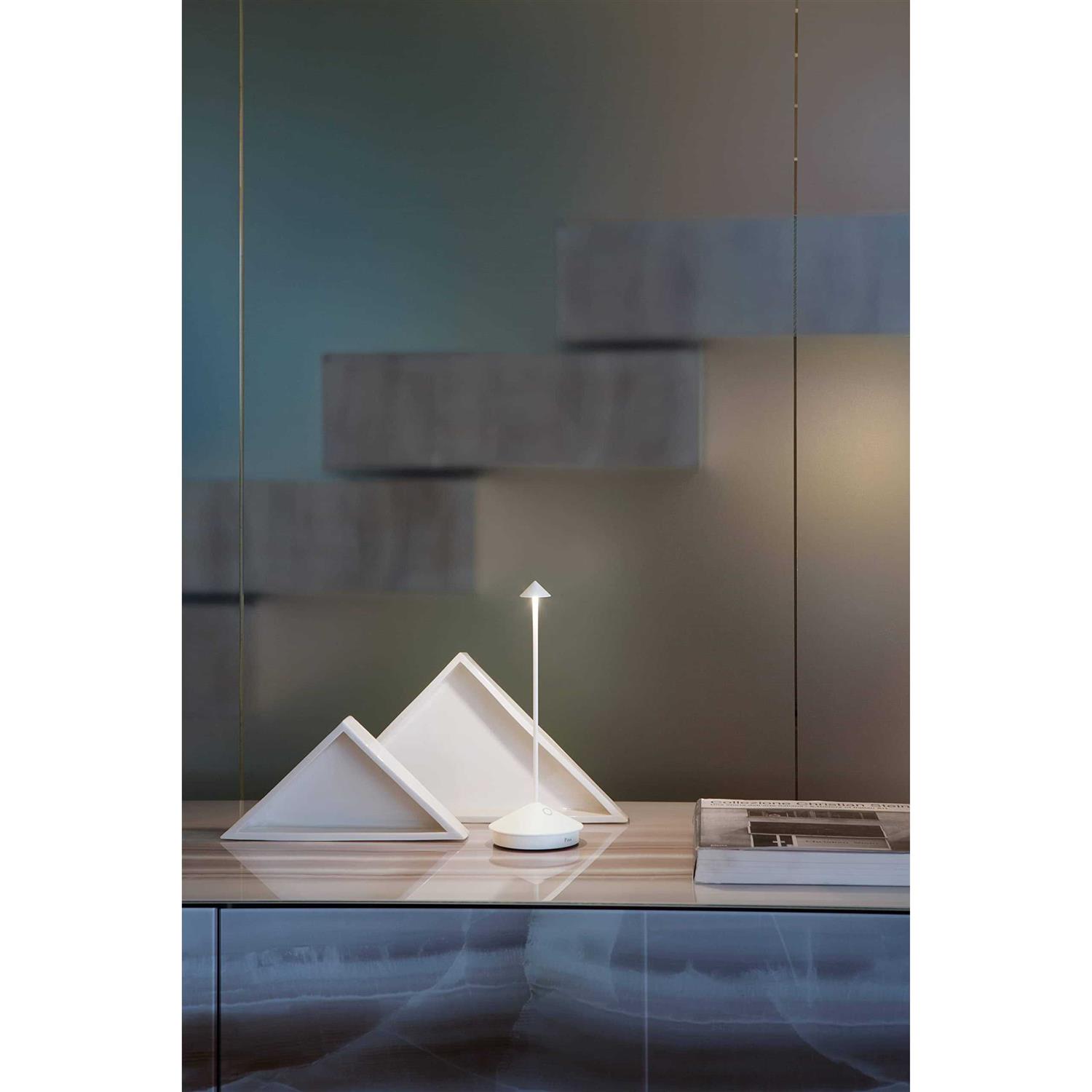 Zafferano America Pina Pro Table Lamp