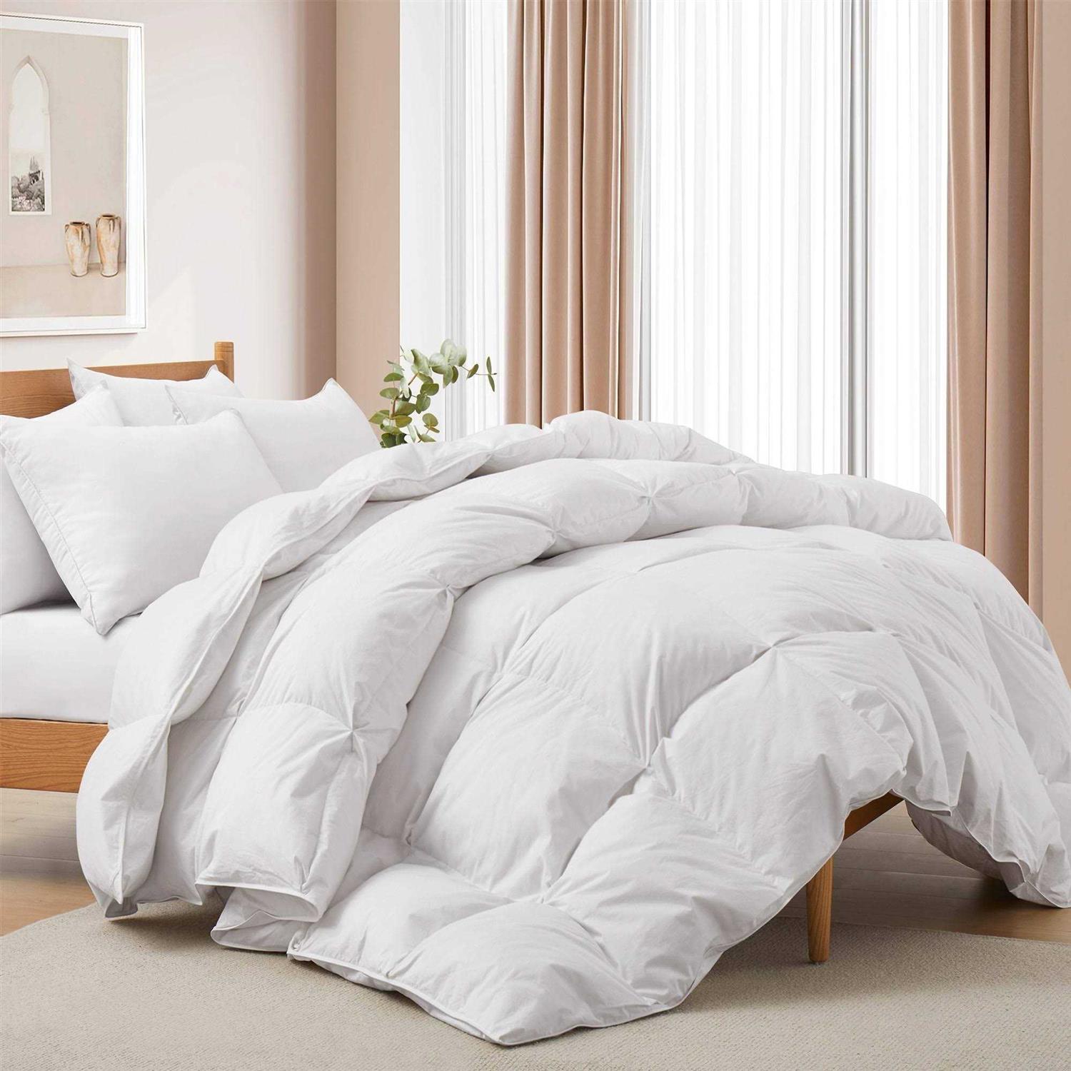 All Seasons Pinch Pleat Goose Feather and Down Comforter-Breathable Cotton Fabric Baffled Box Duvet Insert