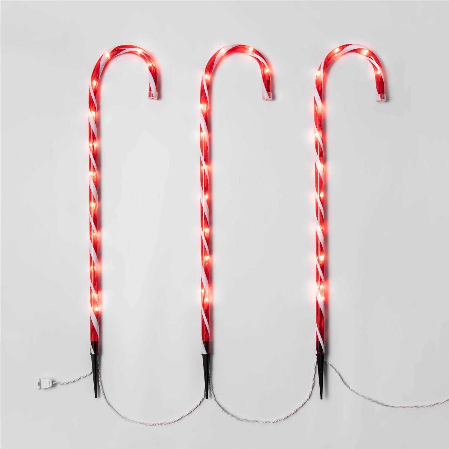 Wondershop 3ct/28in Candy Cane Christmas Path Lights