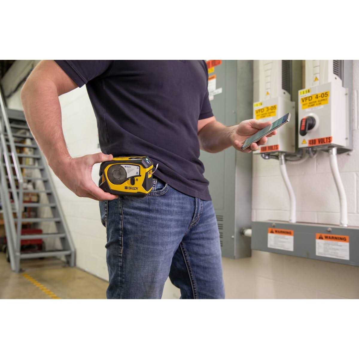 Brady M211 Portable Bluetooth Label Printer