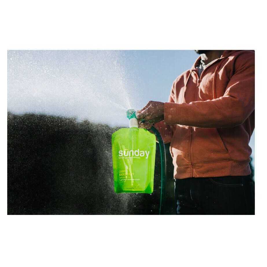 Sunday 42.3oz Texas Green Lawn Fertilizer
