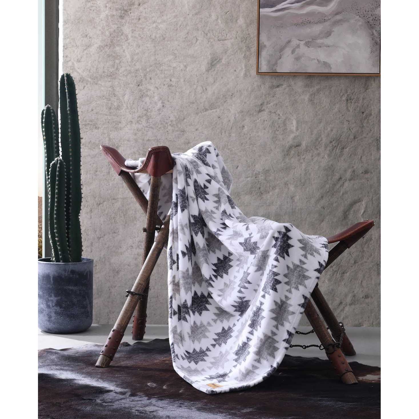 Wrangler Canyon Ikat Plush Fleece 50X60 Throw Blanket