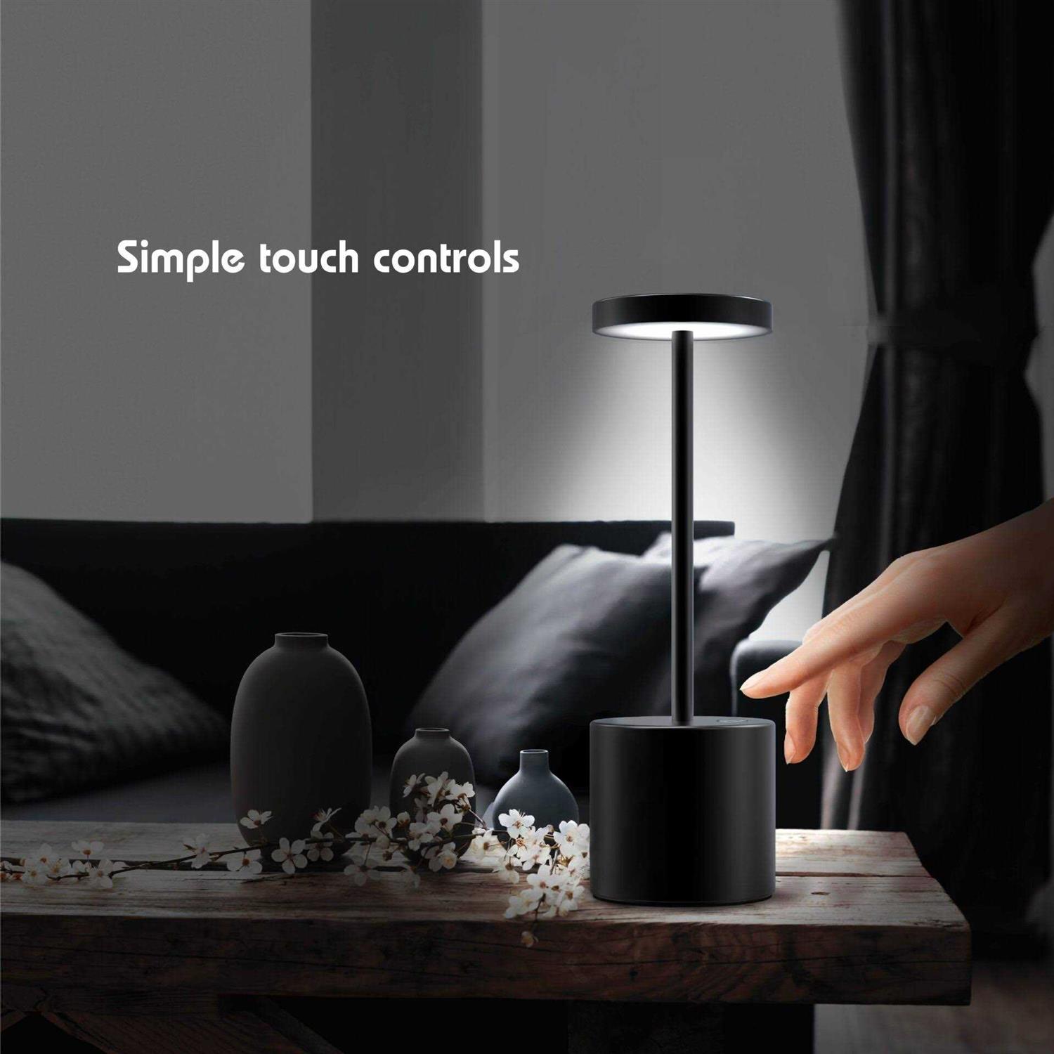 AuraLED Wireless Table Lamp