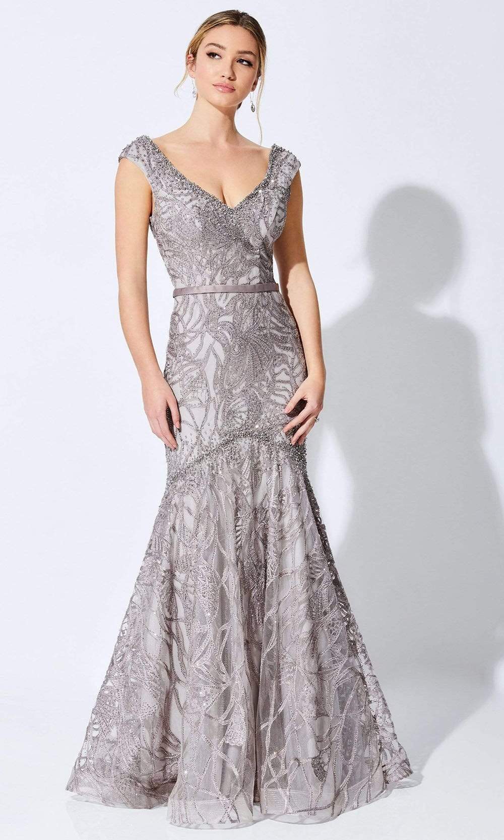 221D53 V-Neck Trumpet Mother of the Bride Dress