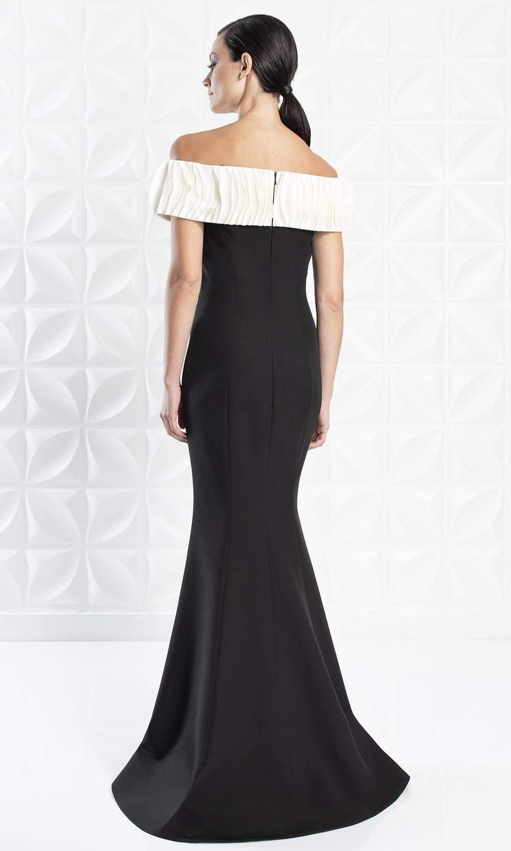 1280 Ruffled Off-Shoulder Trumpet Dress