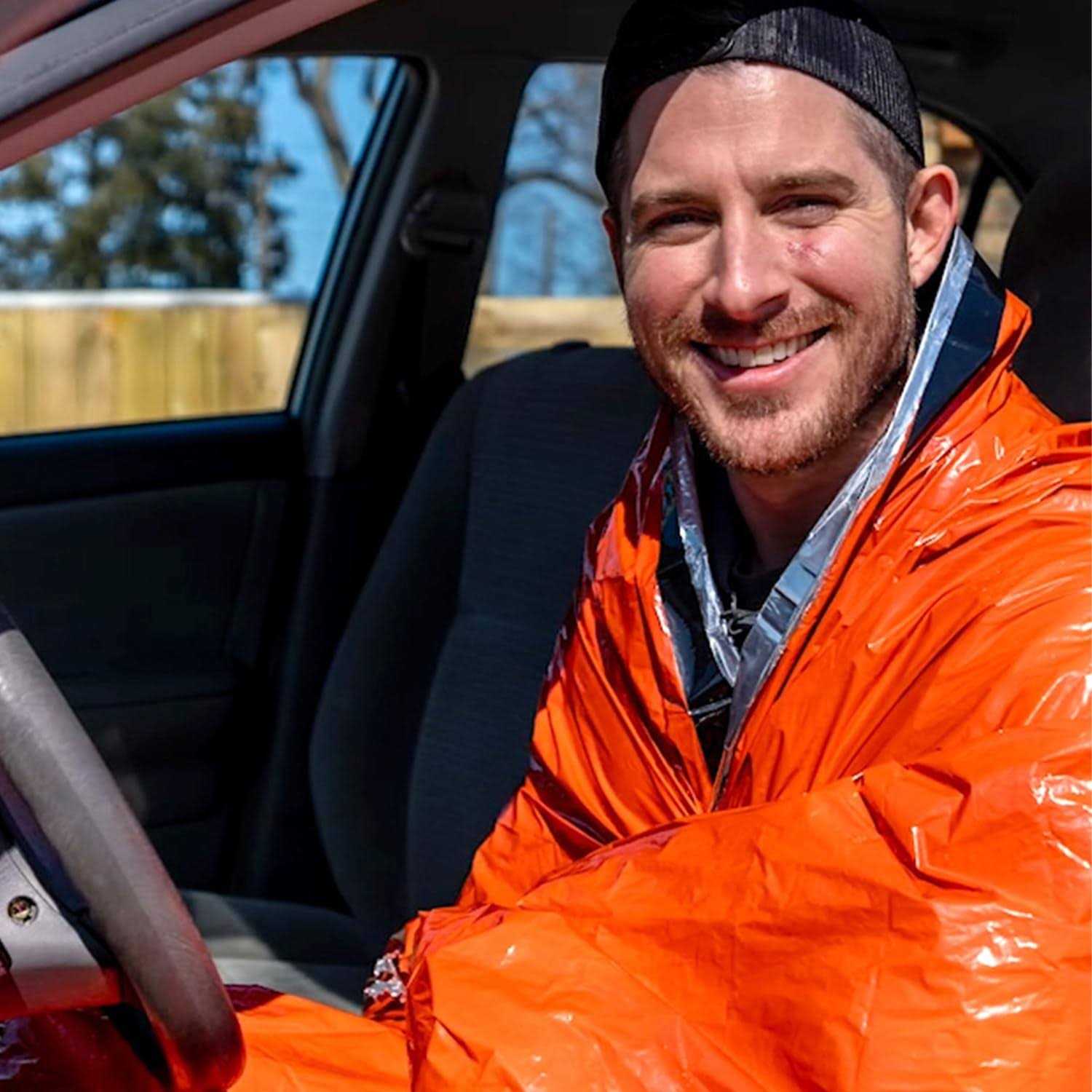 MODERN NEEDS Emergency Survival Sleeping Bag Emergency Blanket Waterproof