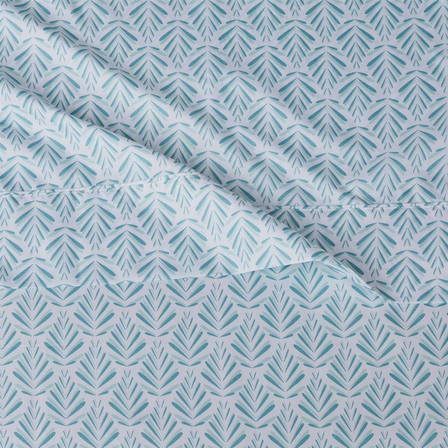 Amazon Basics Lightweight Super Soft Easy Care Microfiber Bed Sheet Set Deep Pockets