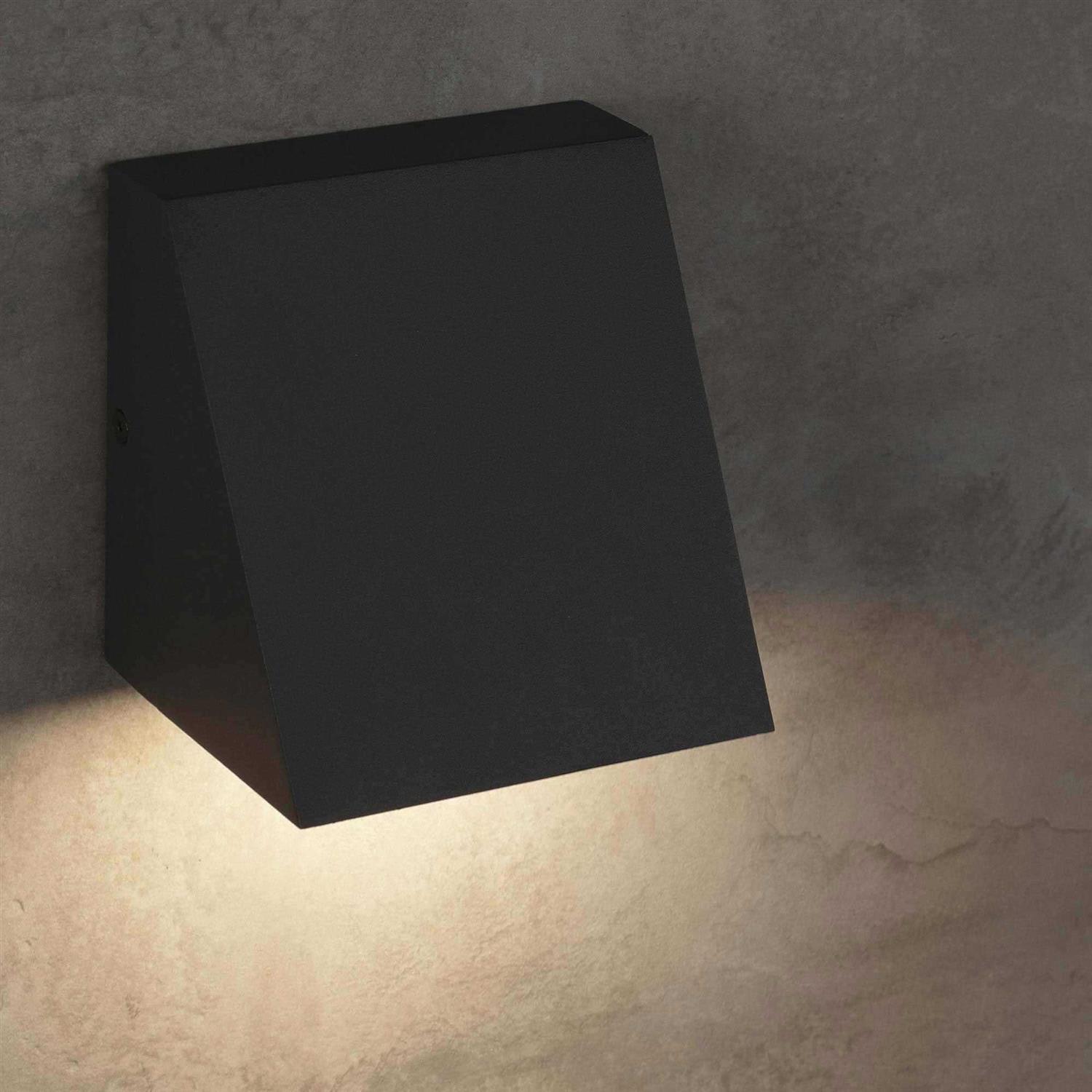 Visual Comfort Modern Pitch LED Outdoor Wall Mount