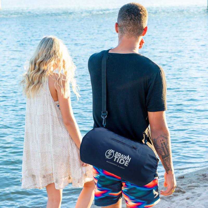 Brawntide Large Outdoor Waterproof Blanket Quilted Extra Thick Fleece