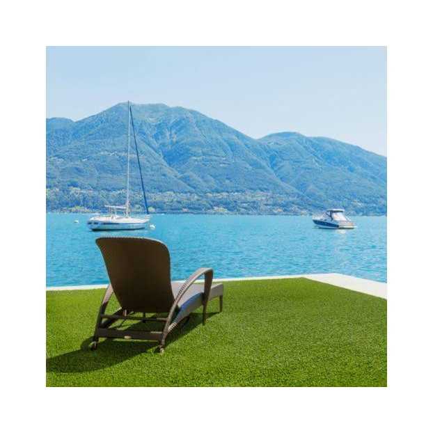 Central Oriental 8′ Artificial Grass Rug