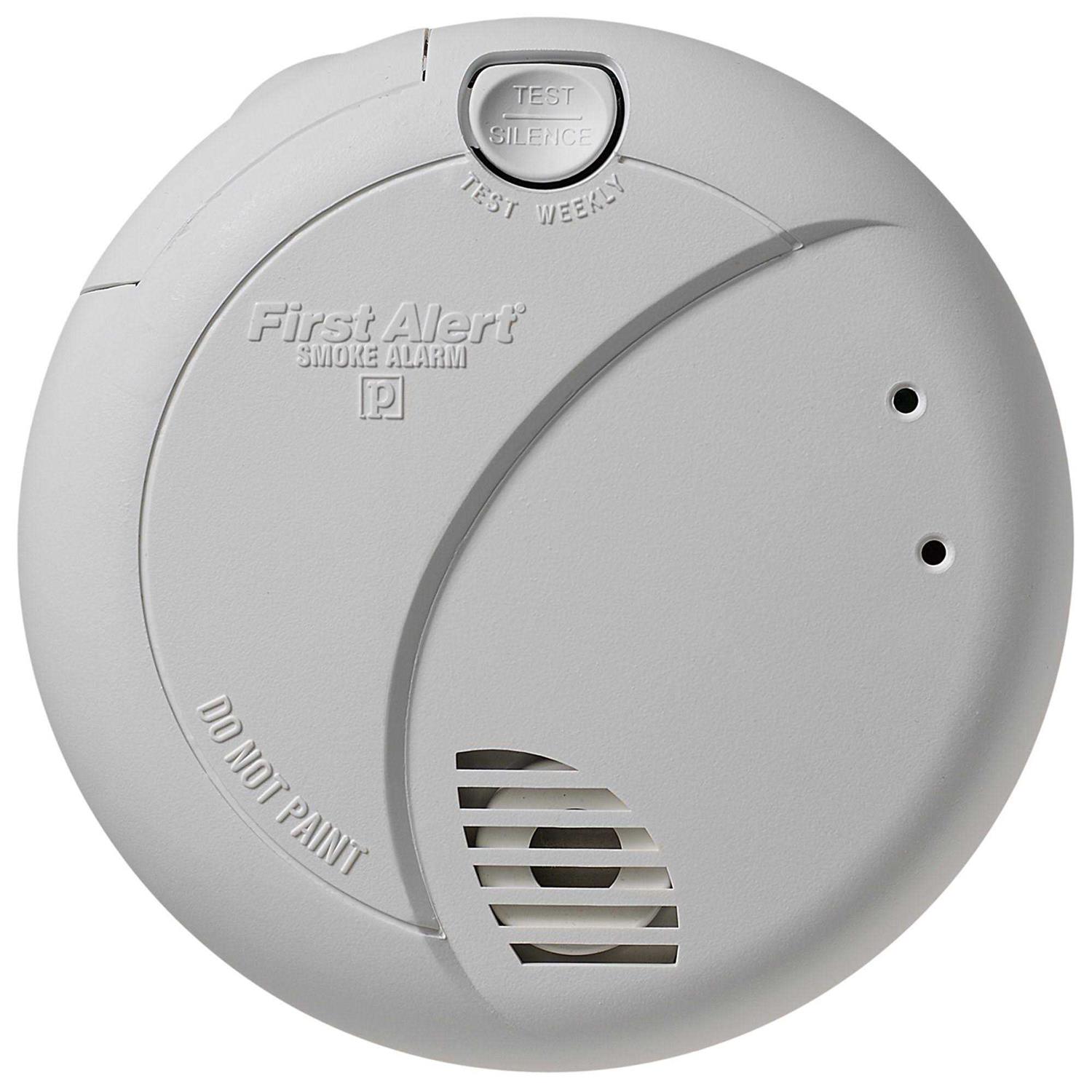 First Alert Photoelectric Smoke Alarm 7010B