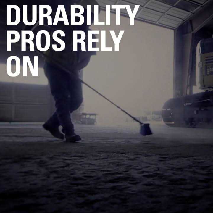 Ames 62223 16 in. Wood Handle Bank Blade