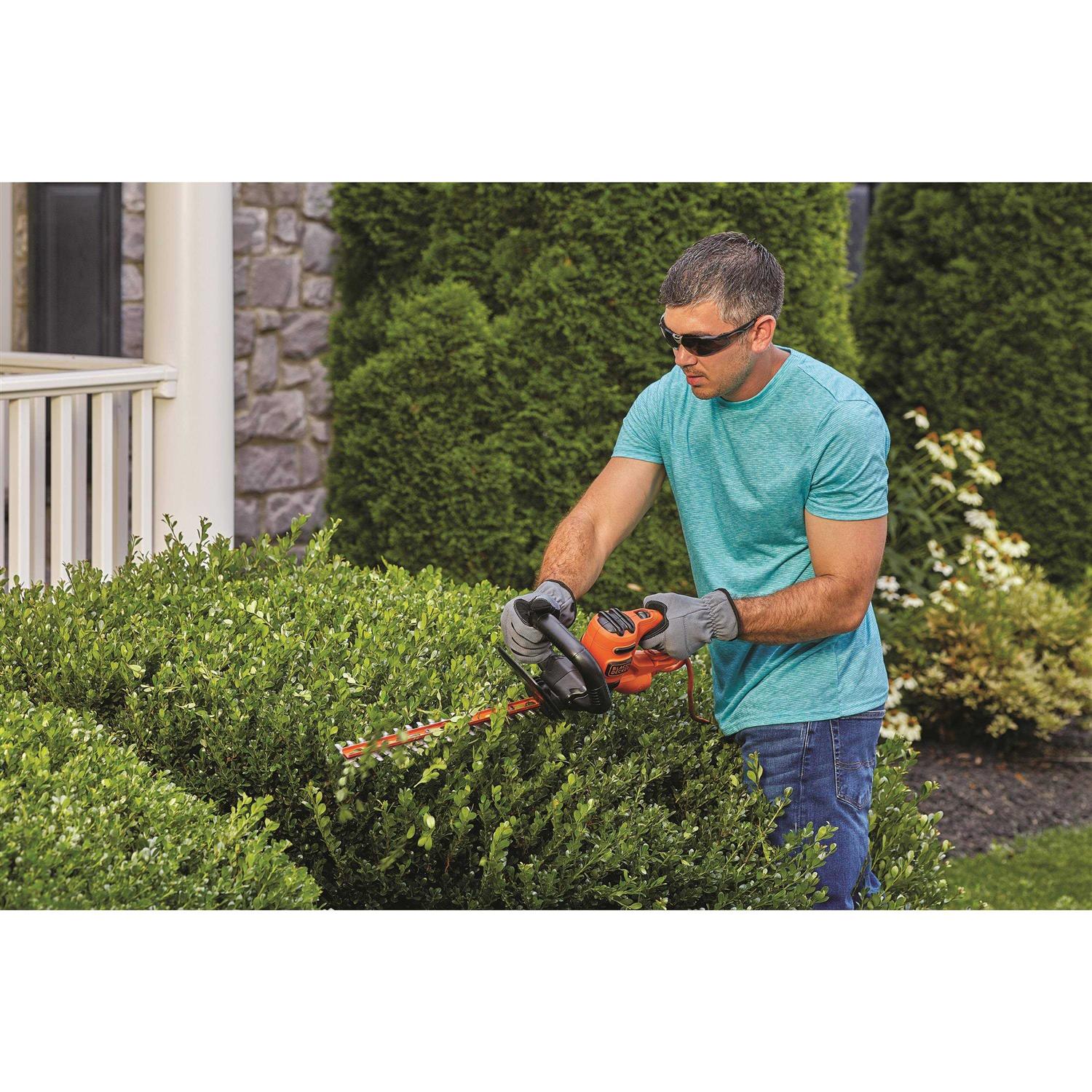 Black+Decker Electric Hedge Trimmer BEHT100