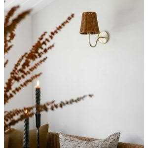 Visual Comfort Signature Lyndsie Wall Sconce