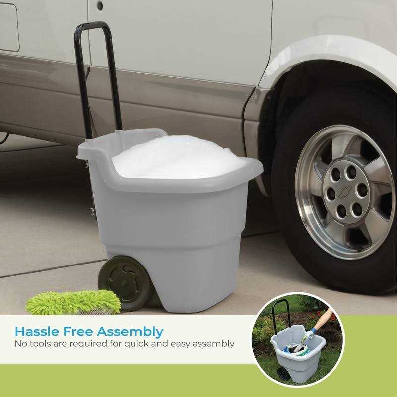 Suncast 15 Gallon Lawn Cart