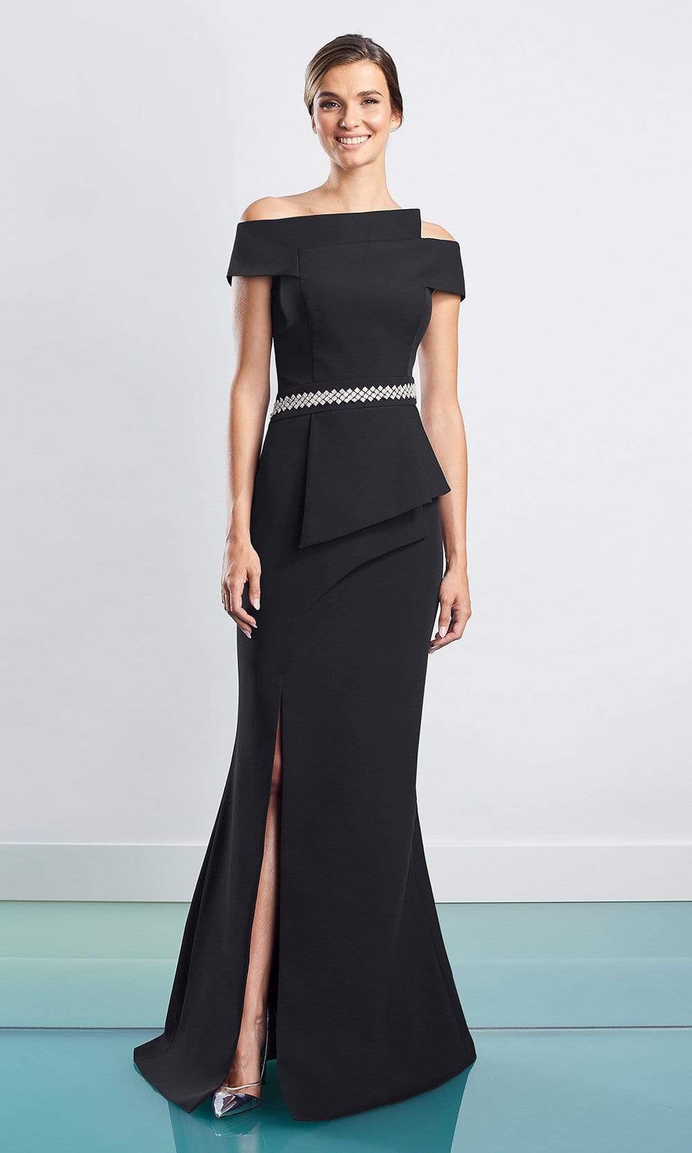 1470 Off Shoulder Peplum Trumpet Gown