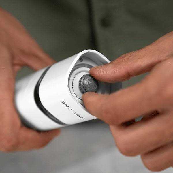 ZWILLING Enfinigy Electric Salt/Pepper Mill