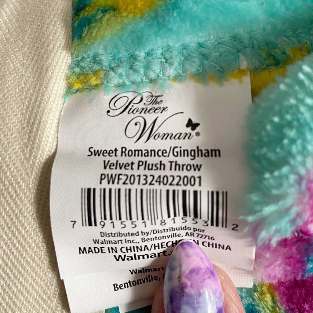 The Pioneer Woman Plush Reversible Throw