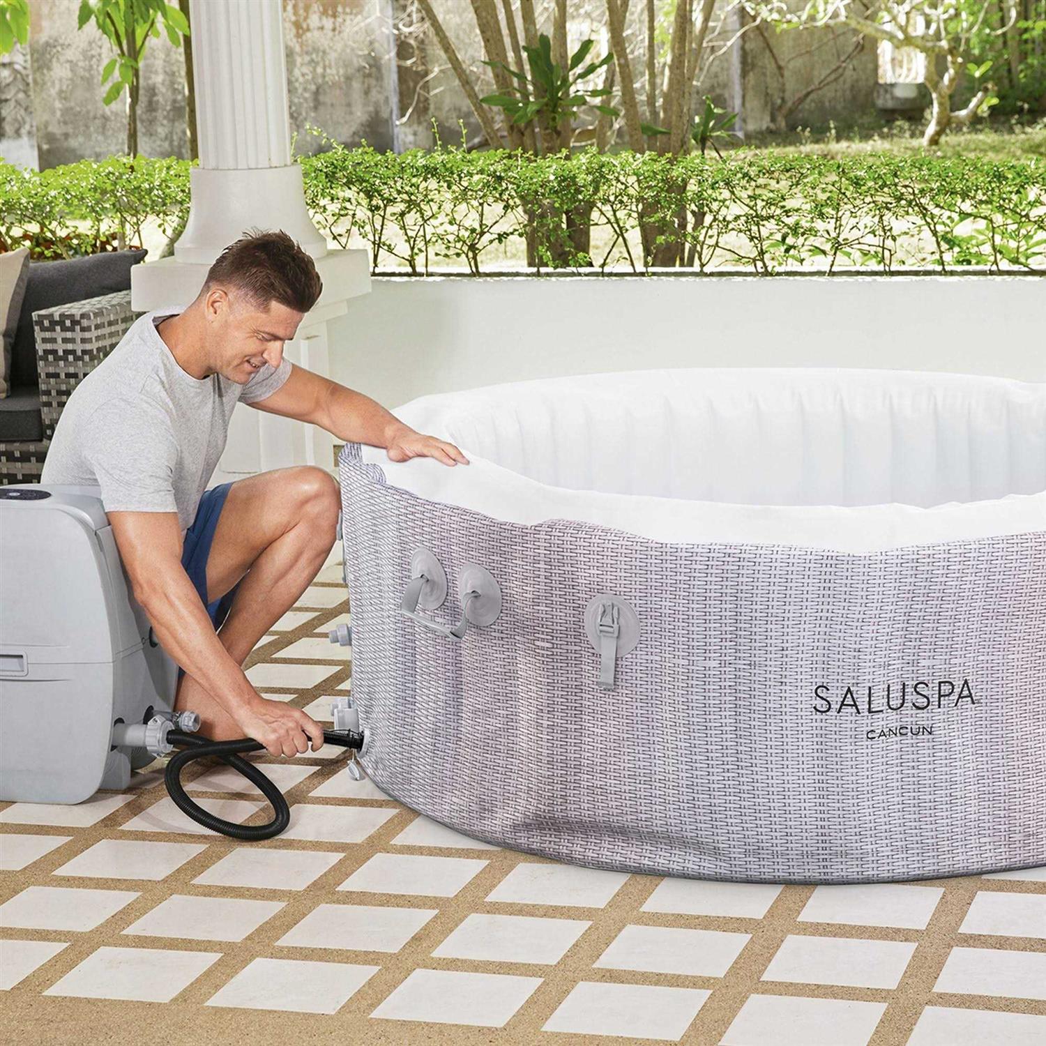Bestway SaluSpa 4-Person Iatable Cancun Hot Tub