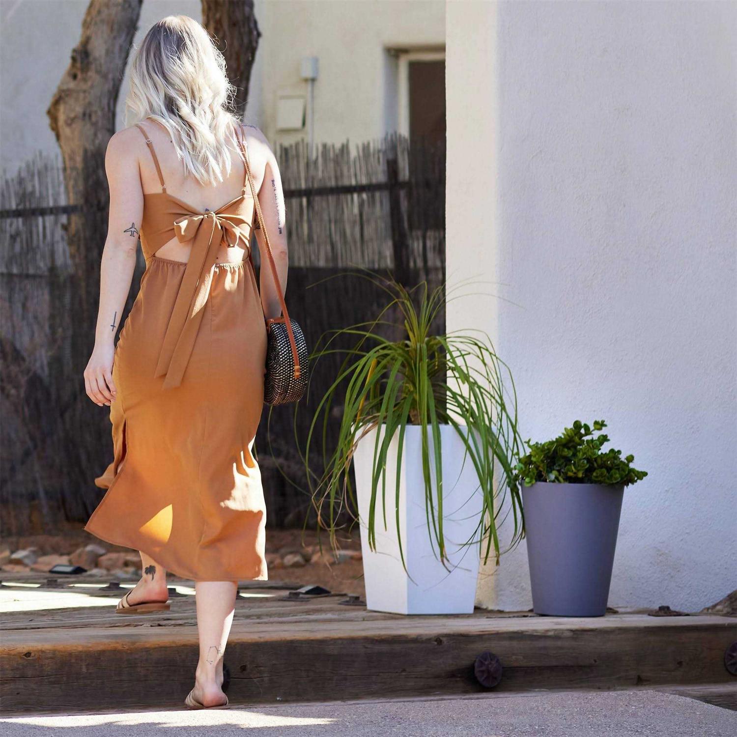 Bloem Finley Tall Square Planter