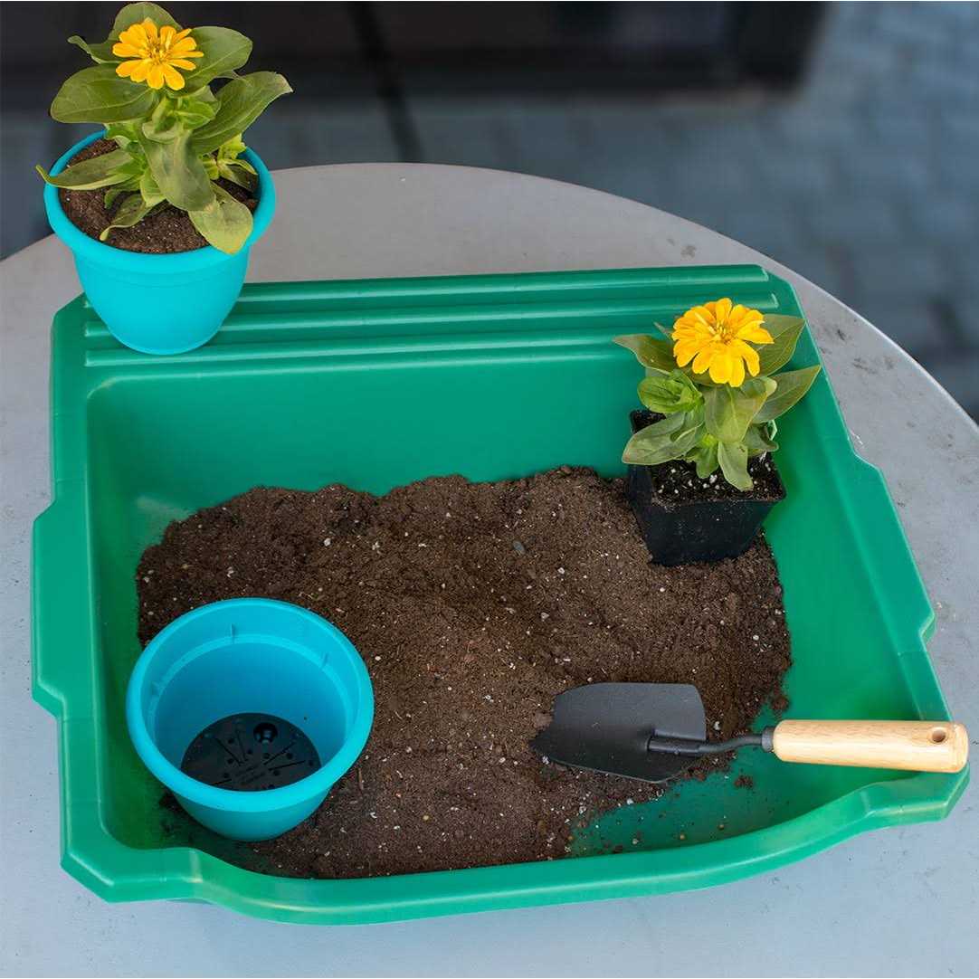 Argee Table-Top Gardener Portable Potting Tray
