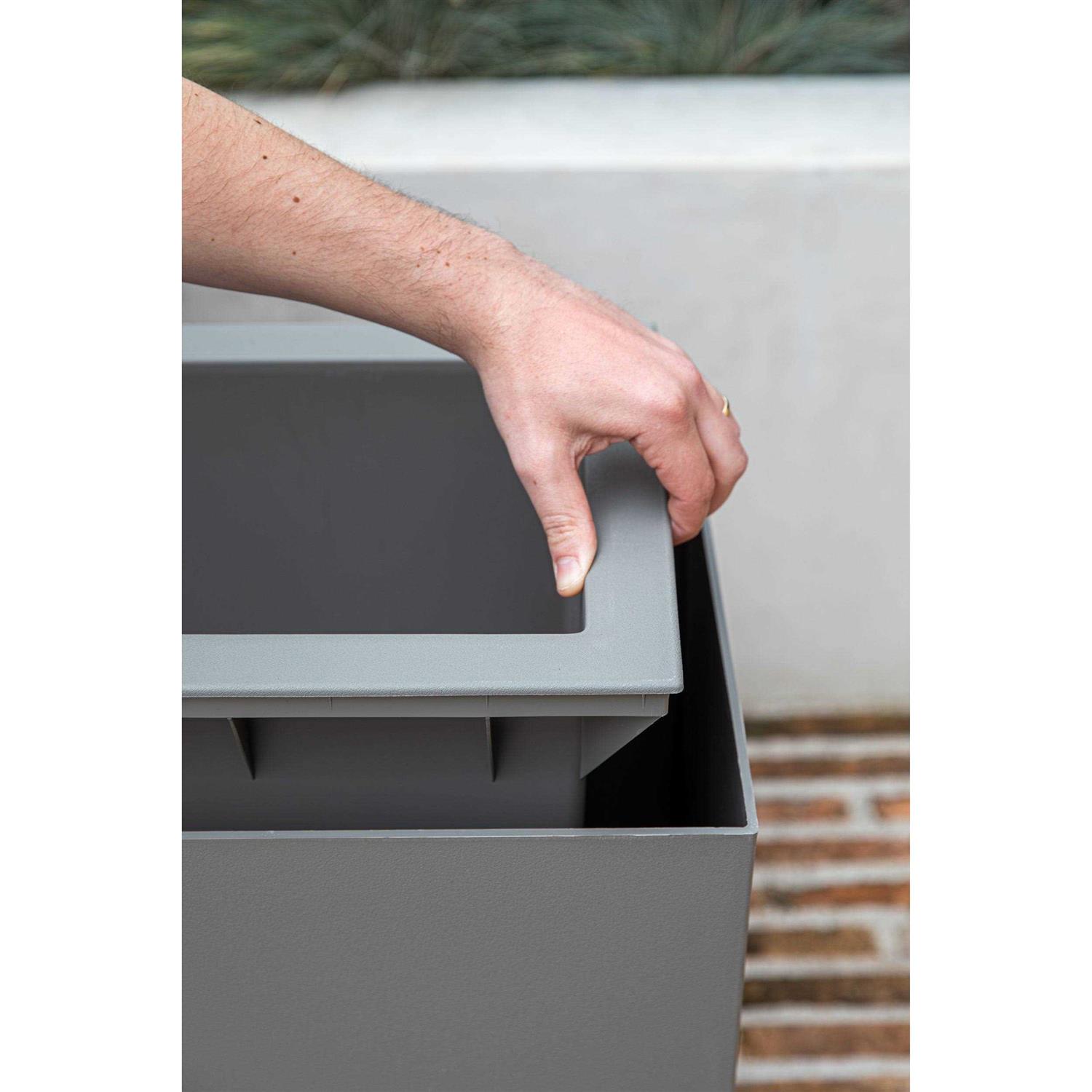 Veradek Block Series Span Planter