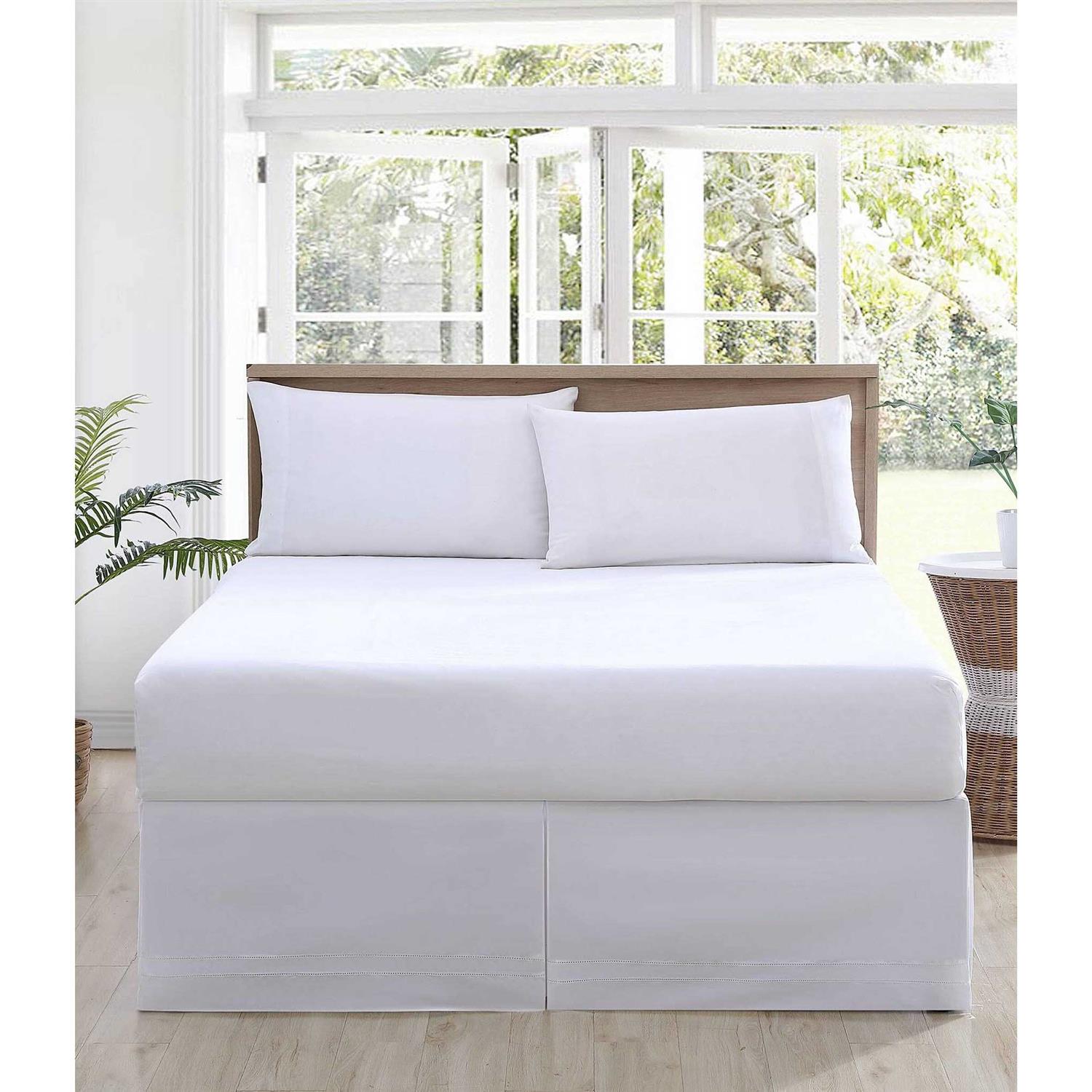 Tommy Bahama Tailored