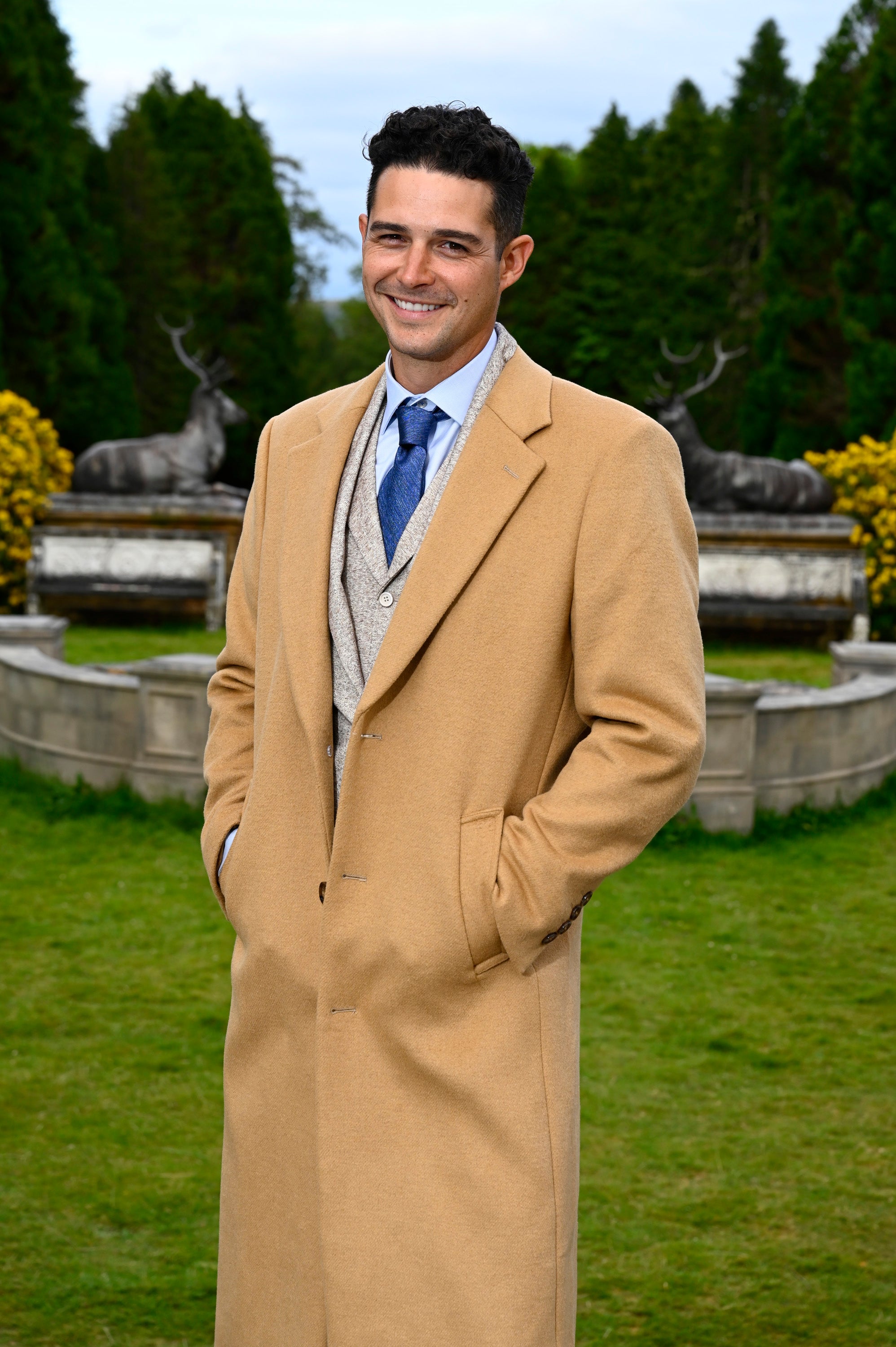 Men’s Full Length Wool & Cashmere Overcoat in Camel