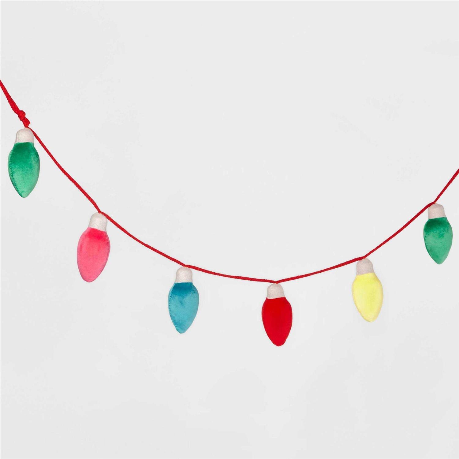 Wondershop 6′ Velvet Christmas Light Bulb Garland