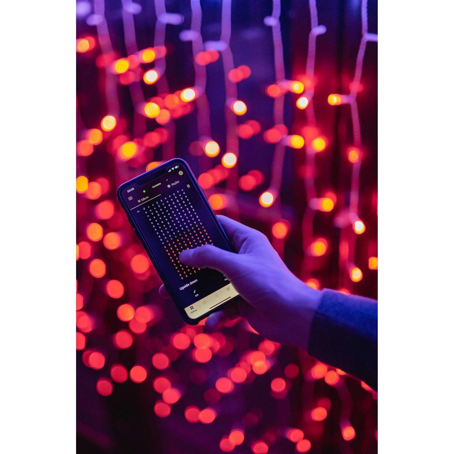 Twinkly Smart Light Curtain 210 RGB + LED Generation II