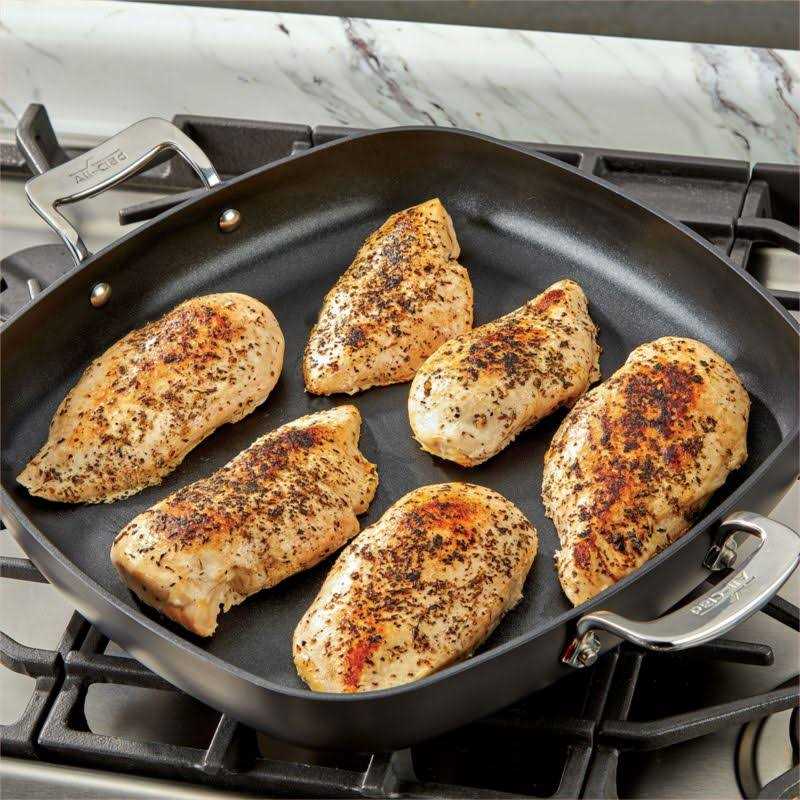 All-Clad Essentials 10-Piece Nonstick Cookware Set