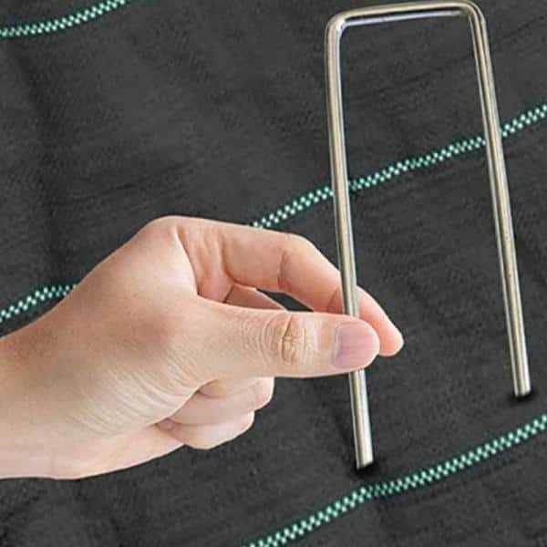 Agfabric 1.57 in. x Galvanized Landscape Staples Stake