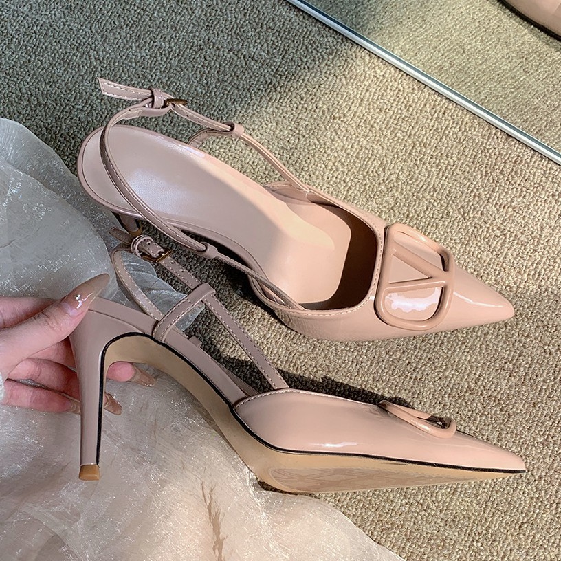 One-line beautiful V-buckle temperament high heels stiletto pointed toe one-line beautiful closed-toe sandals nude color women's shoes