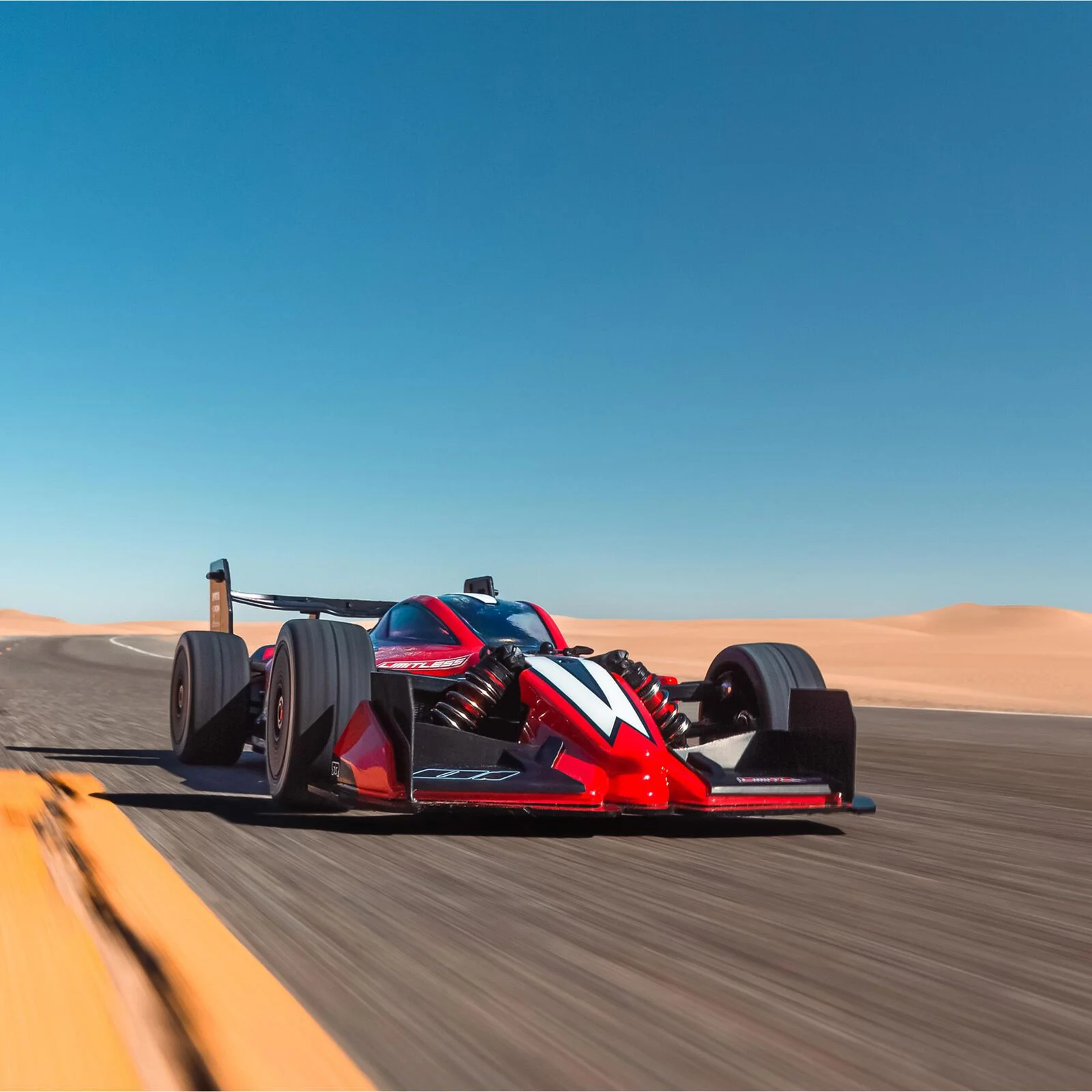 ARRMA 1/7 LIMITLESS V2 Speed Bash Roller