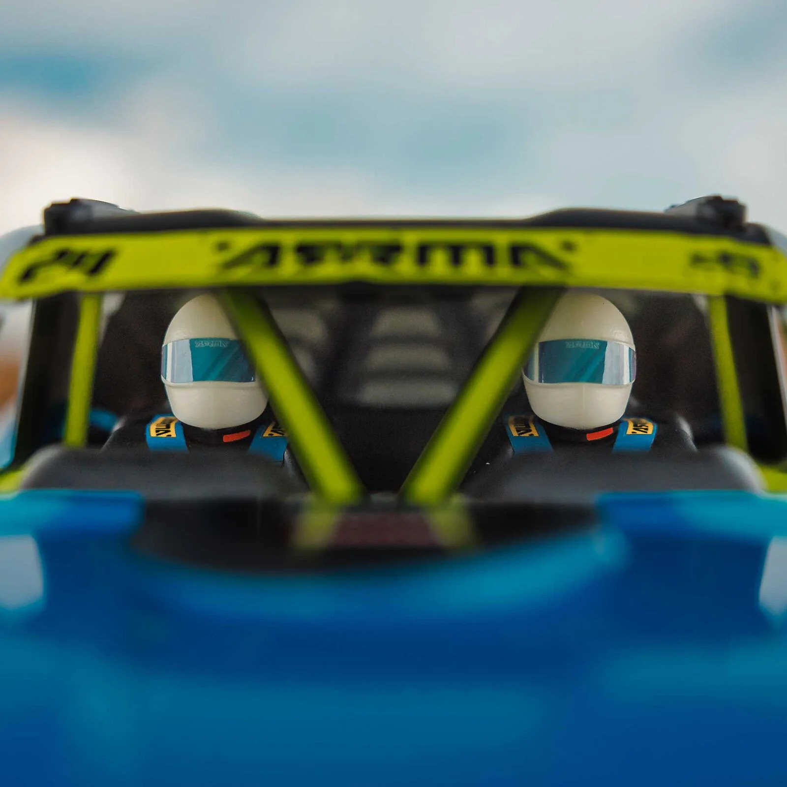 ARRMA Movaje Grom Mega 380 Brushed 4X4 Small Scale Desert Truck RTR with Battery & Charger, Blue/White