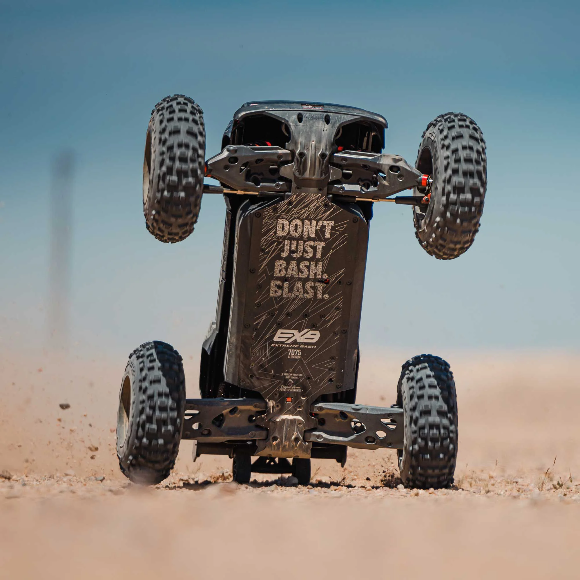 ARRMA OUTCAST 4X4 8S BLX 1/5 Stunt Truck Black