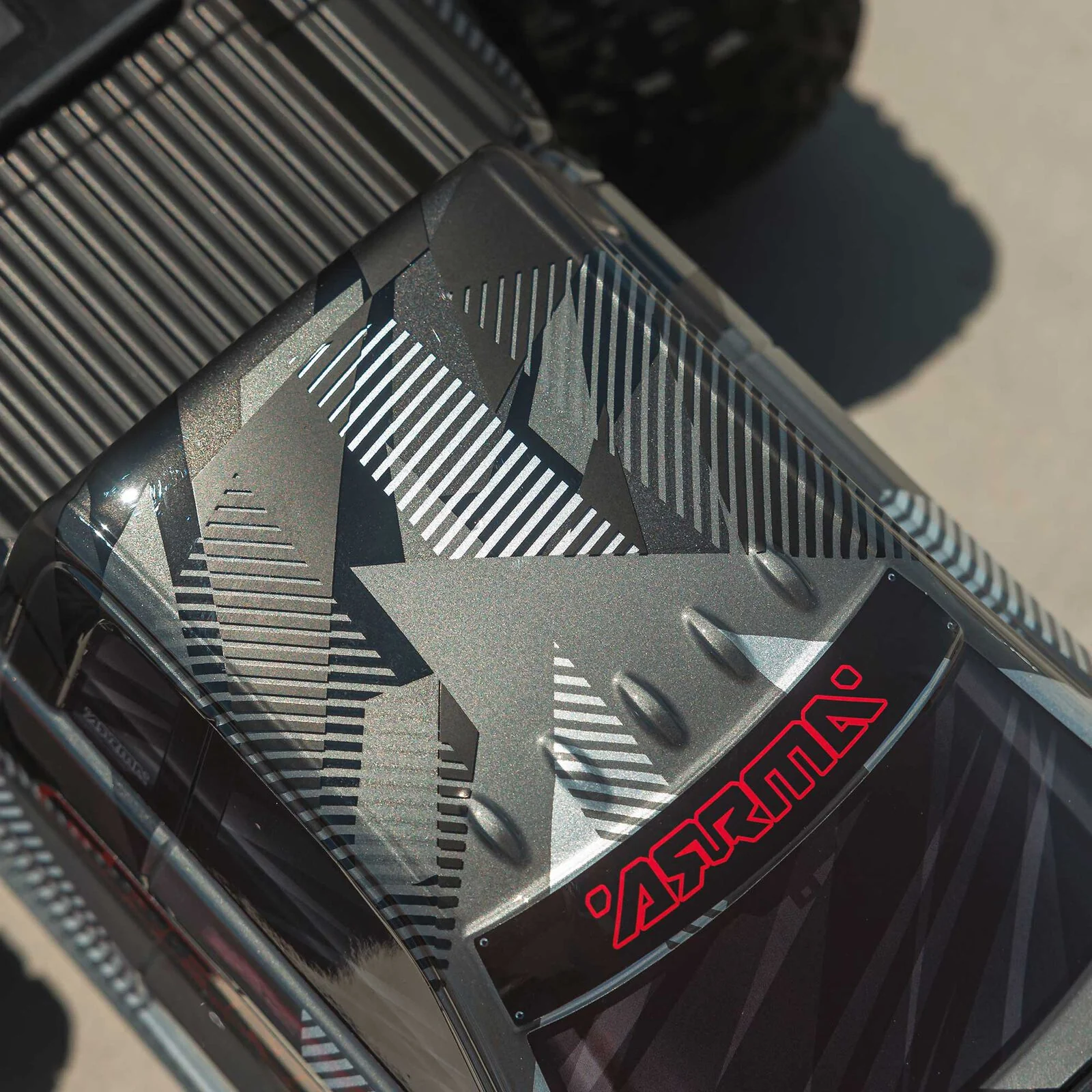 ARRMA 1/10 1/10 GRANITE 223S DSC 4X4 RTR Brushless Monster Truck, Blue