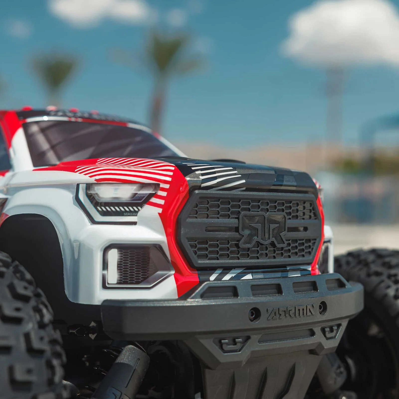 ARRMA 1/10 GRANITE 223S DSC 4X4 RTR Brushless Monster Truck, Red