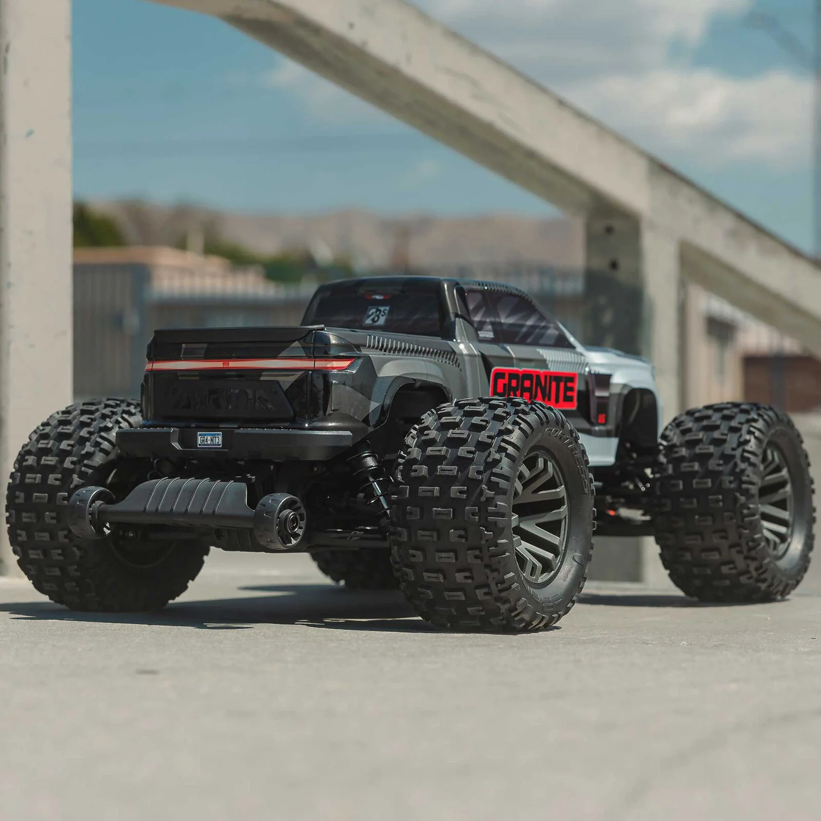 ARRMA 1/10 1/10 GRANITE 223S DSC 4X4 RTR Brushless Monster Truck, Blue