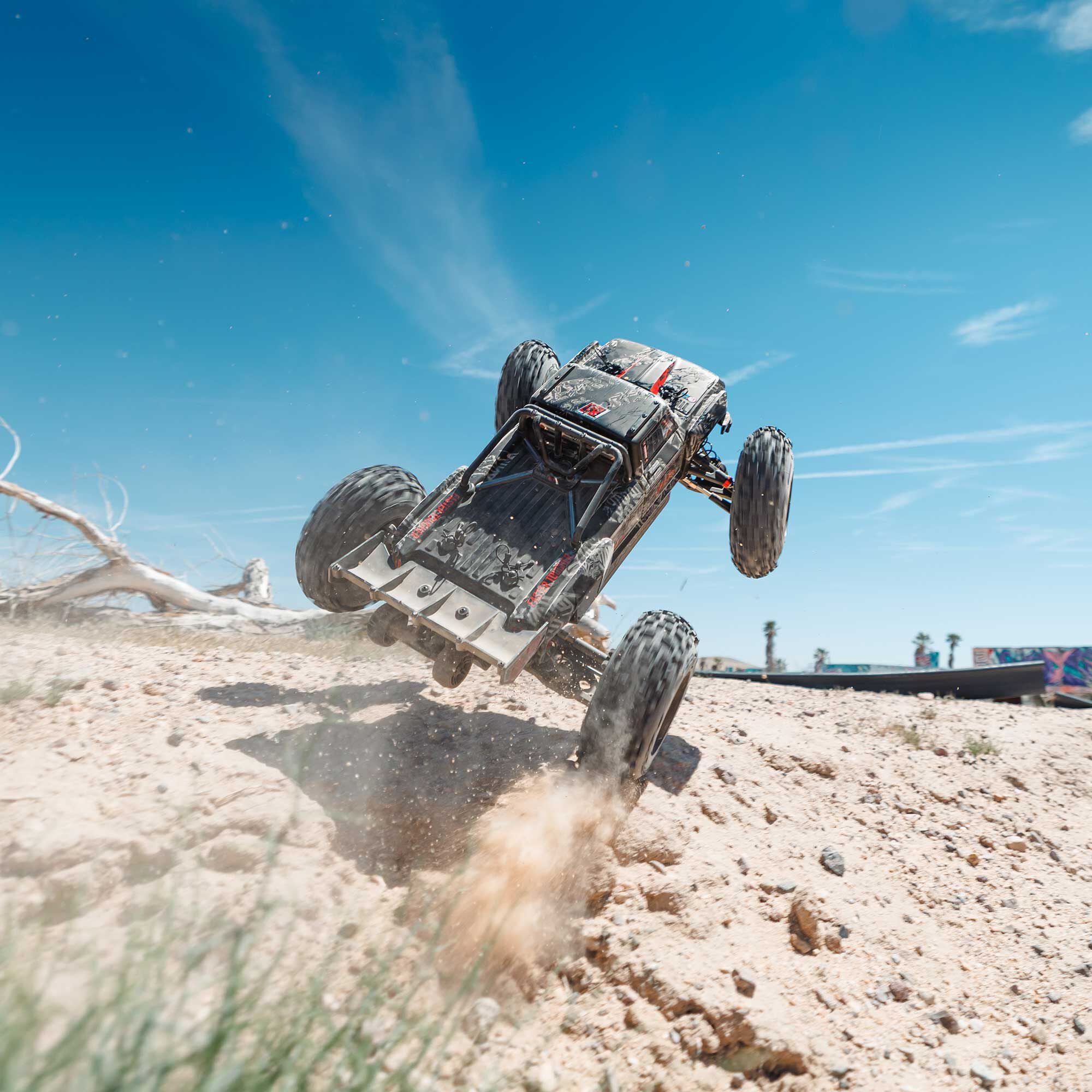 ARRMA OUTCAST 4X4 8S BLX 1/5 Stunt Truck Black