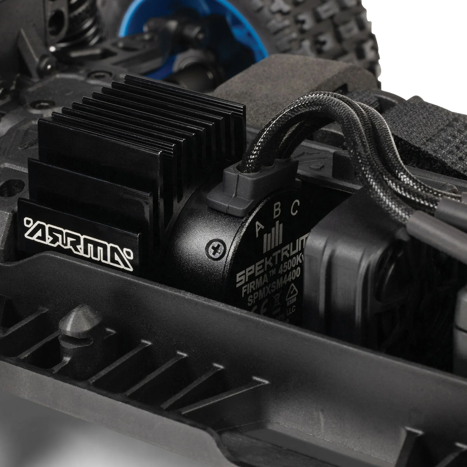 ARRMA MOJAVE GROM 223S BLX Brushless 4X4 Small Scale Desert Truck RTR with Battery & Charger, White