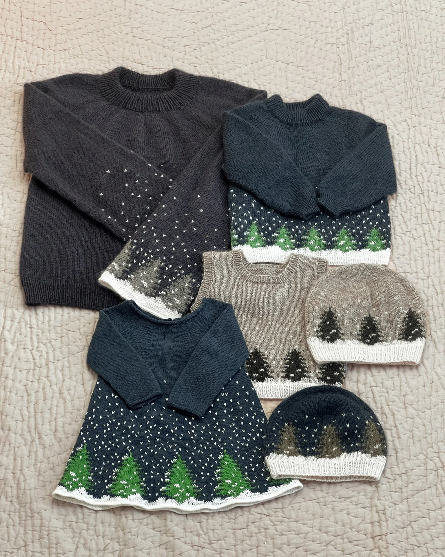 Snow Sweater - Adult